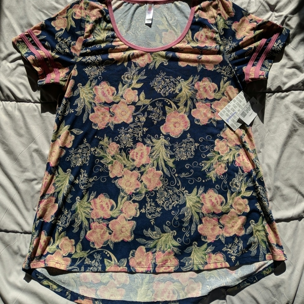 NWT L Luluroe Classic Vintage Floral Print